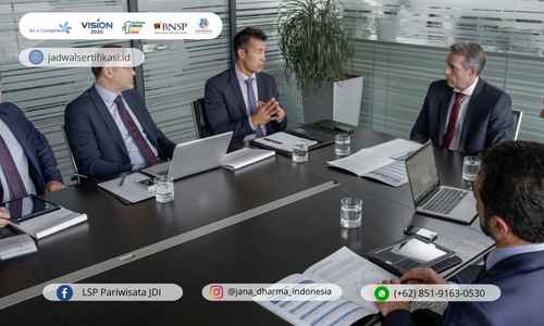 Sebagai Direktur Pengelola Destinasi, Anda kini berada di garis depan setiap kali menteri pariwisata menetapkan kebijakan baru. Setiap keputusan yang Anda ambil tak hanya memengaruhi arah pengelolaan destinasi, tetapi juga masa depan ekonomi masyarakat lokal. project manager