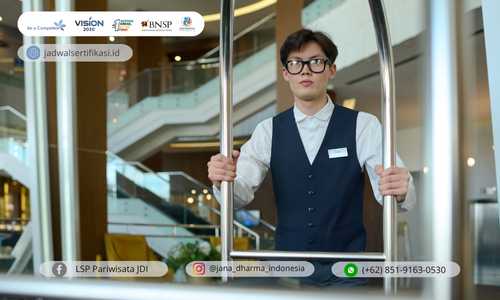 Pelatihan Sertifikasi Staf Hotel membuka pintu menuju layanan yang konsisten dan berkelas. Dengan pelatihan ini,